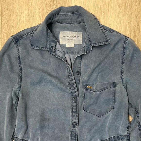 Obey Propaganda Chambray Denim Shirt- XS - Picture 4 of 11